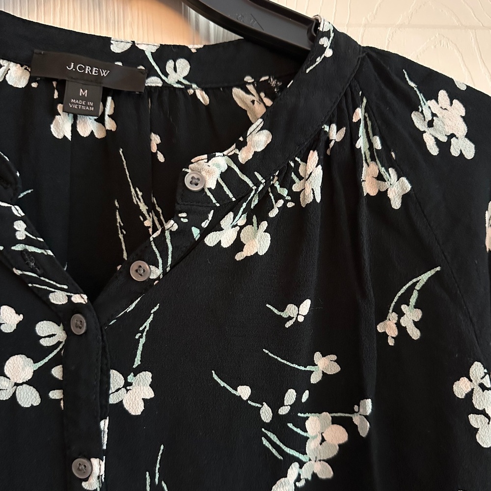 J. Crew Black Floral Popover Blouse, Mint/Cream Flower Print, Women Medium